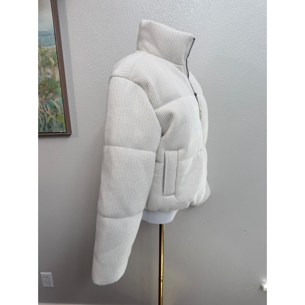 AE Cropped Sweater‎ Puffer Jacket  NWT - Picture 3 of 8